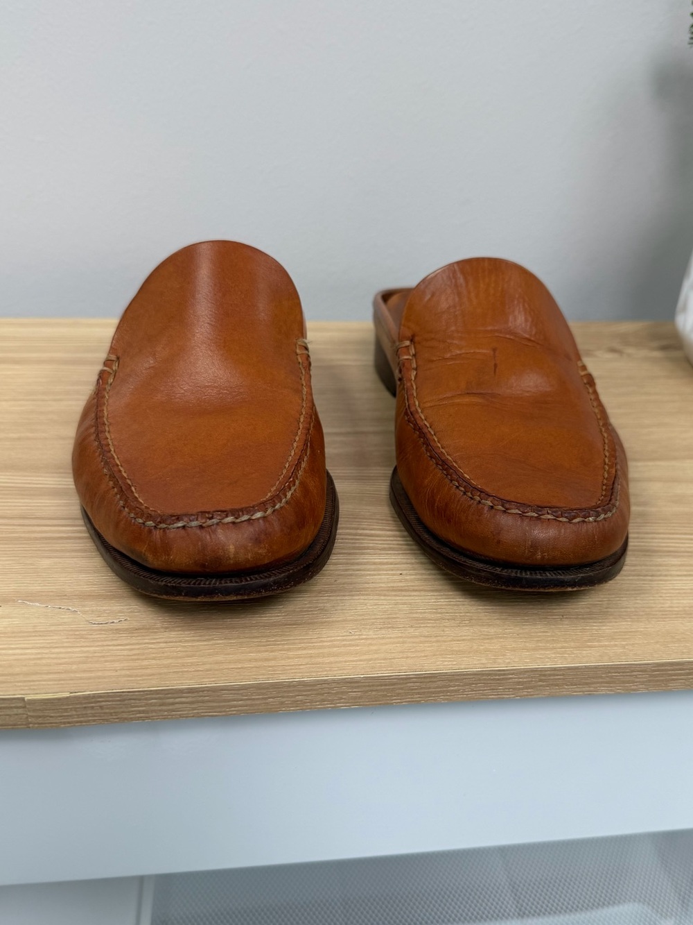 Cole Haan Women's Leather Slip-On Loafers - Cognac Tan Sz 8B - Picture 3 of 9